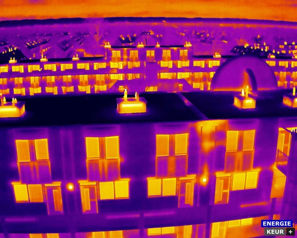 Dronelinspectie bij een VVE in Alkmaar met gebruik van drone en thermografie